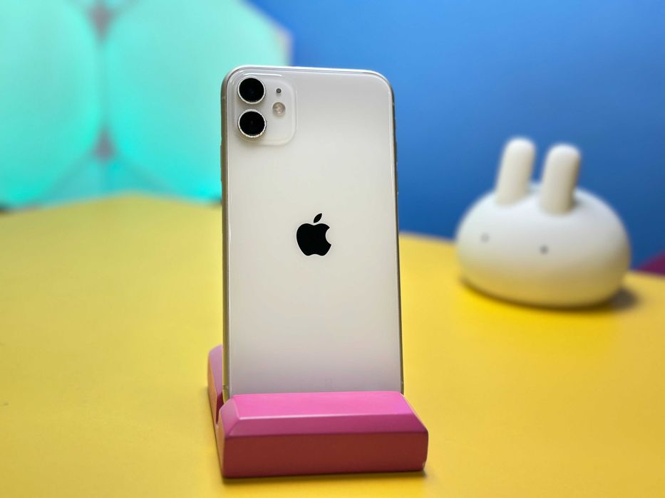 Смартфон Apple iPhone 11 64GB White (144359) Б/У З ГАРАНТІЄЮ