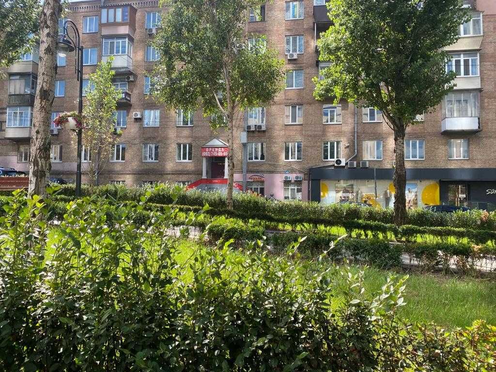Від власника! Оренда під офіс/магазин 191 м ФАСАДНЕ бул. Л. Українки,6