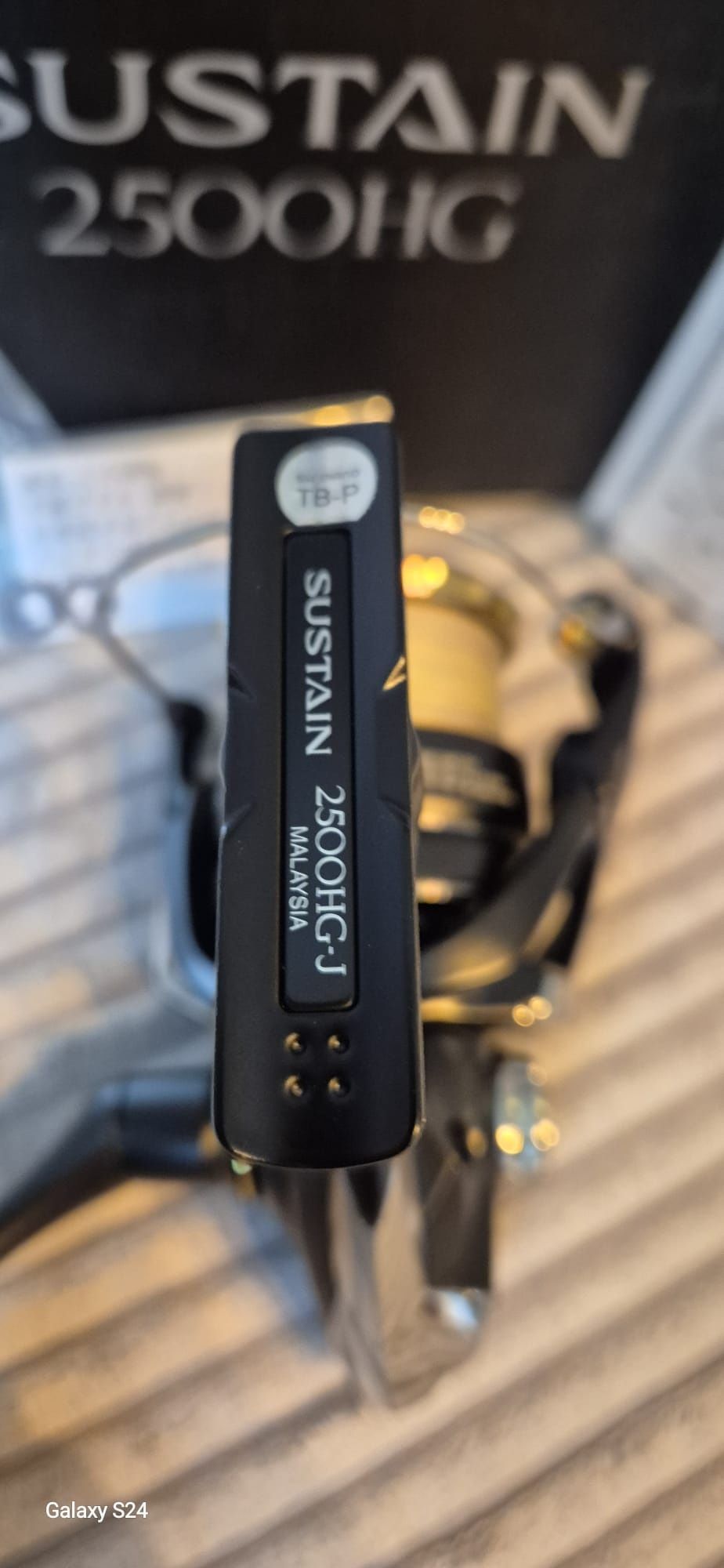 Kołowrotek Shimano sustain 2500 FJ
