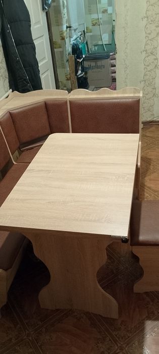 Продам кухонний куточок