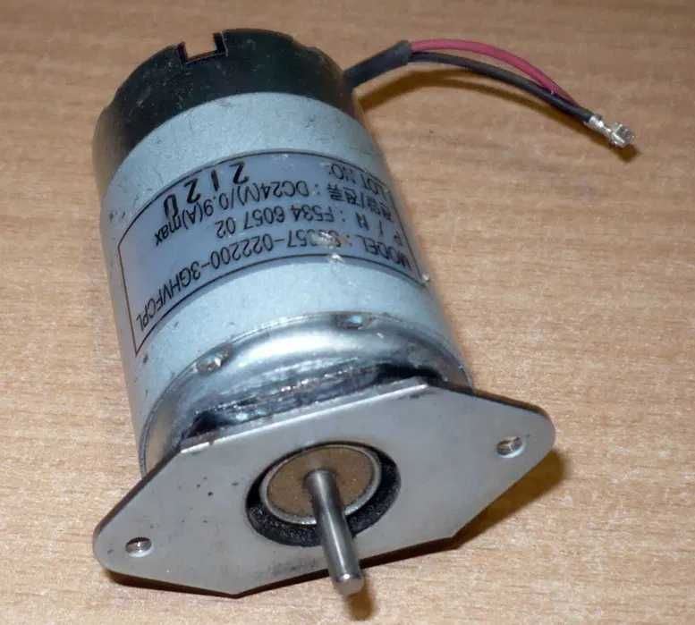 Silnik z amortyzatorem-DC 24V/0,9A/5000 obr/min-10 sztuk