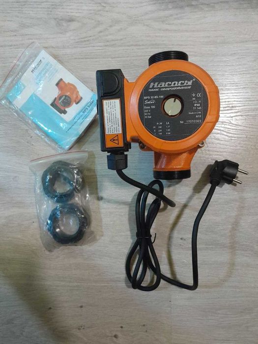 Циркуляційний насос  BPS 32-8S-180