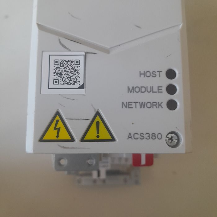 Falownik ACS380-040S-05A6-4, 2.2kW, 5.6A, zasil. 3-faz. 380-480V AC