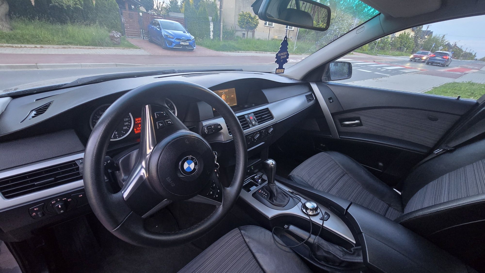 BMW E60 520i LPG Automat Zadbany