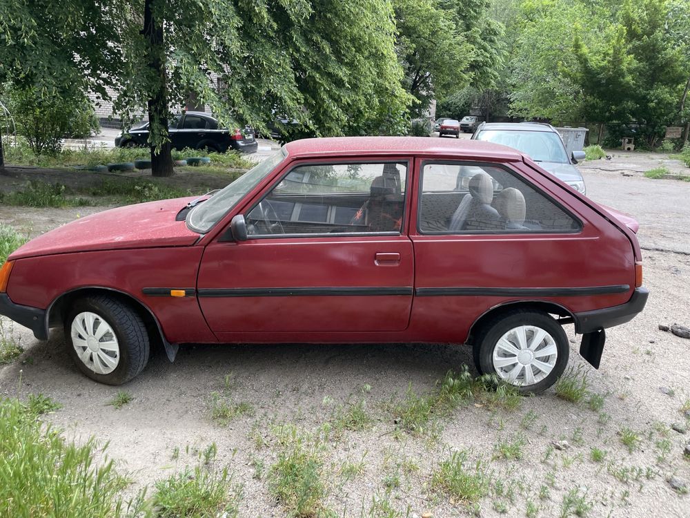 Заз 1102/ Таврия 1992