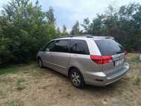 Toyota Sienna Toyota Sienna LE