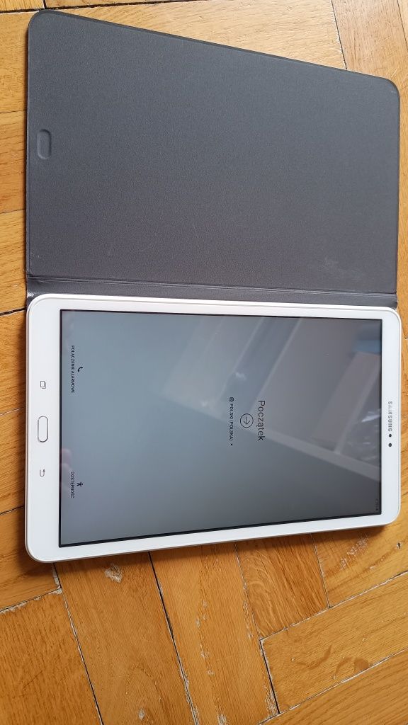 Tablet Samsung SM-T585