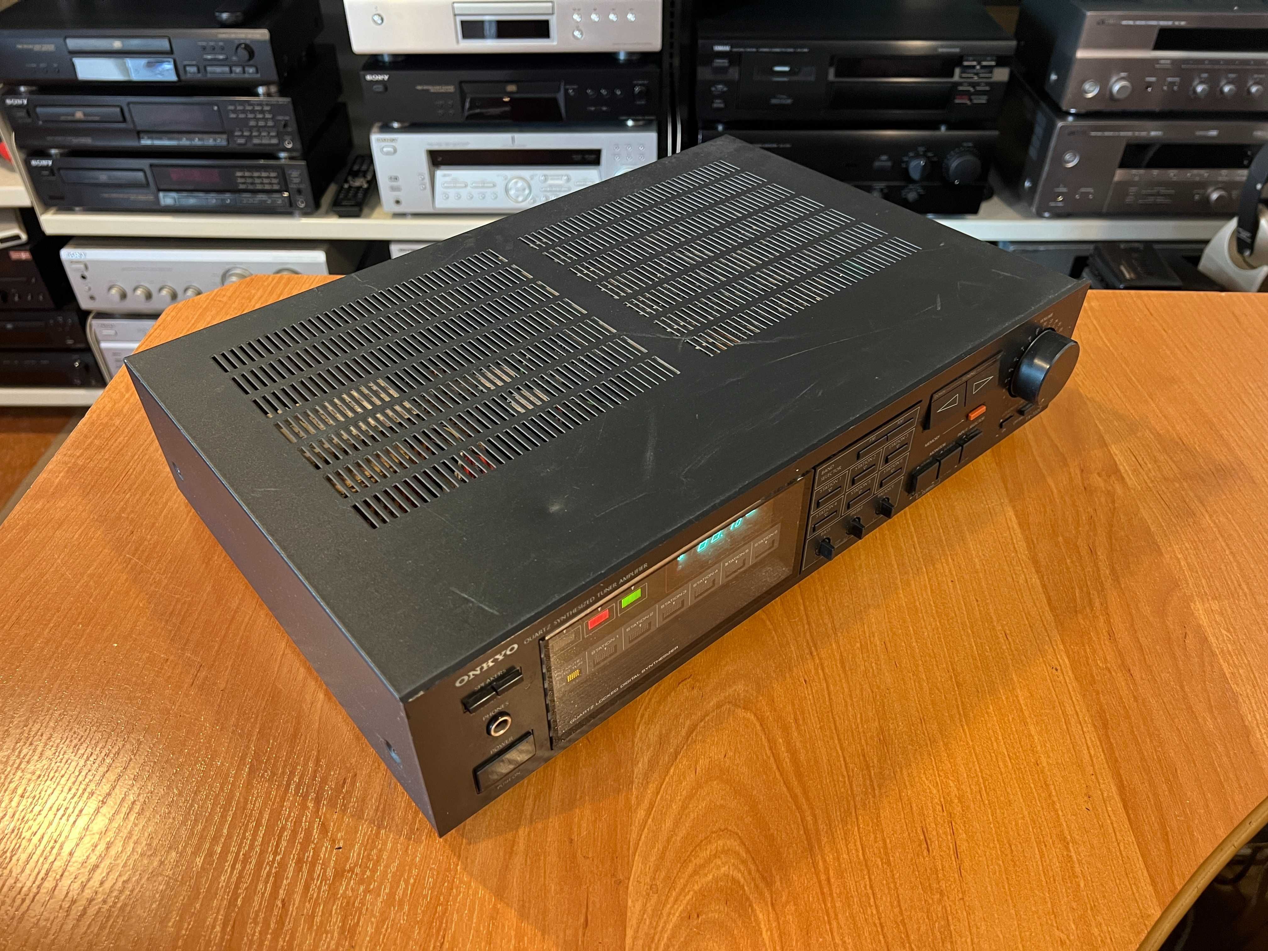 Amplituner Stereo Onkyo TX-7220 Audio Room