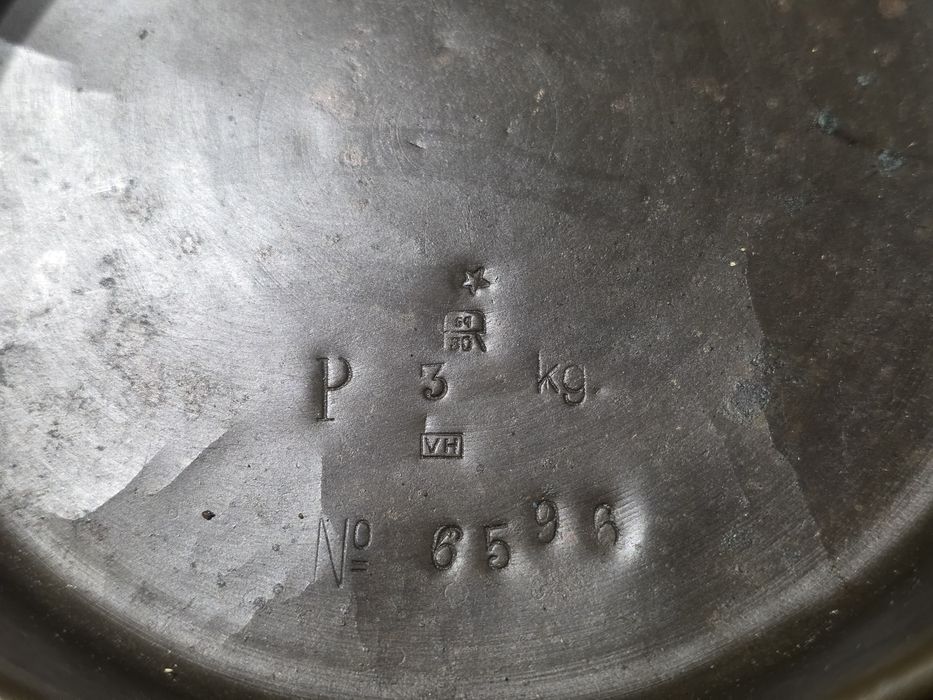 Sygnowane szalki mosiężne do wagi 3kg 1930r.