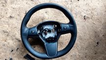 Руль Tesla model 3