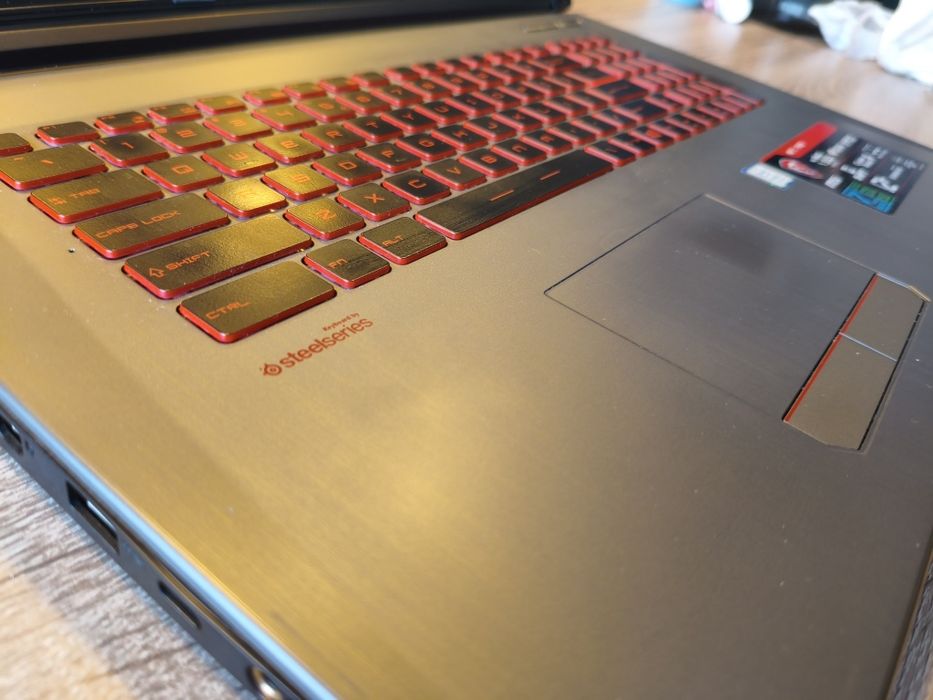 Laptop Gamingowy MSI GV72 7RD, bardzo dobry stan.