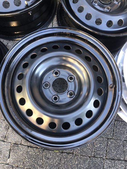 Felgi stalowe 17 5x114.3 Nissan Renault Dacia toyota fiat