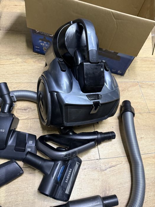 Пылесос Samsung SC21K5170HG