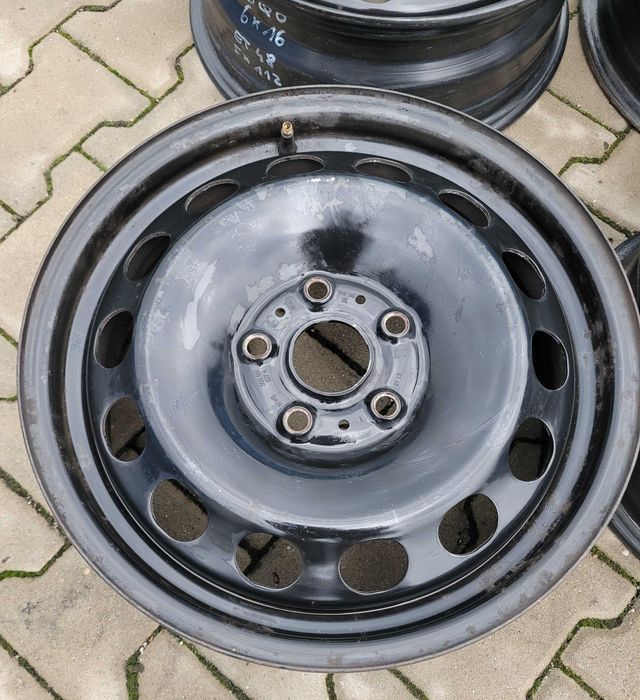 Oryginalne felgi stalowe 16'' 5Q0 Volkswagen Audi Skoda Seat Golf