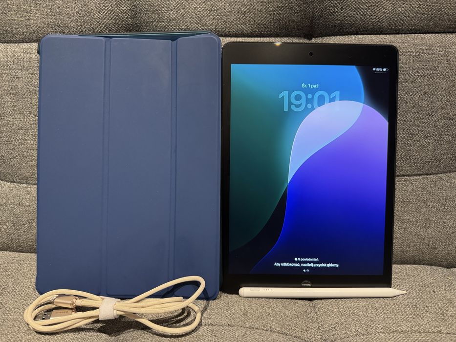iPad 9th Gen 3/64 GB Space Gray Pad 9 generacji Tablet Apple iOS 26