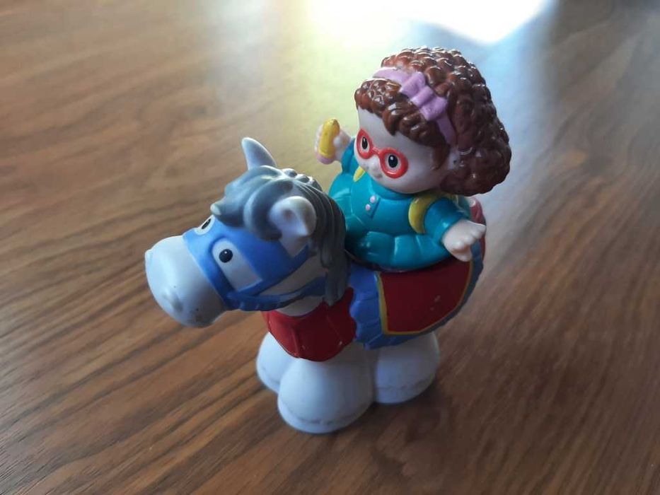 Zestaw Little People Fisher Price altana figurki konik