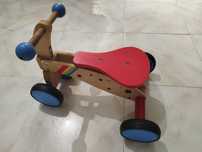 Triciclo madeira sem pedais