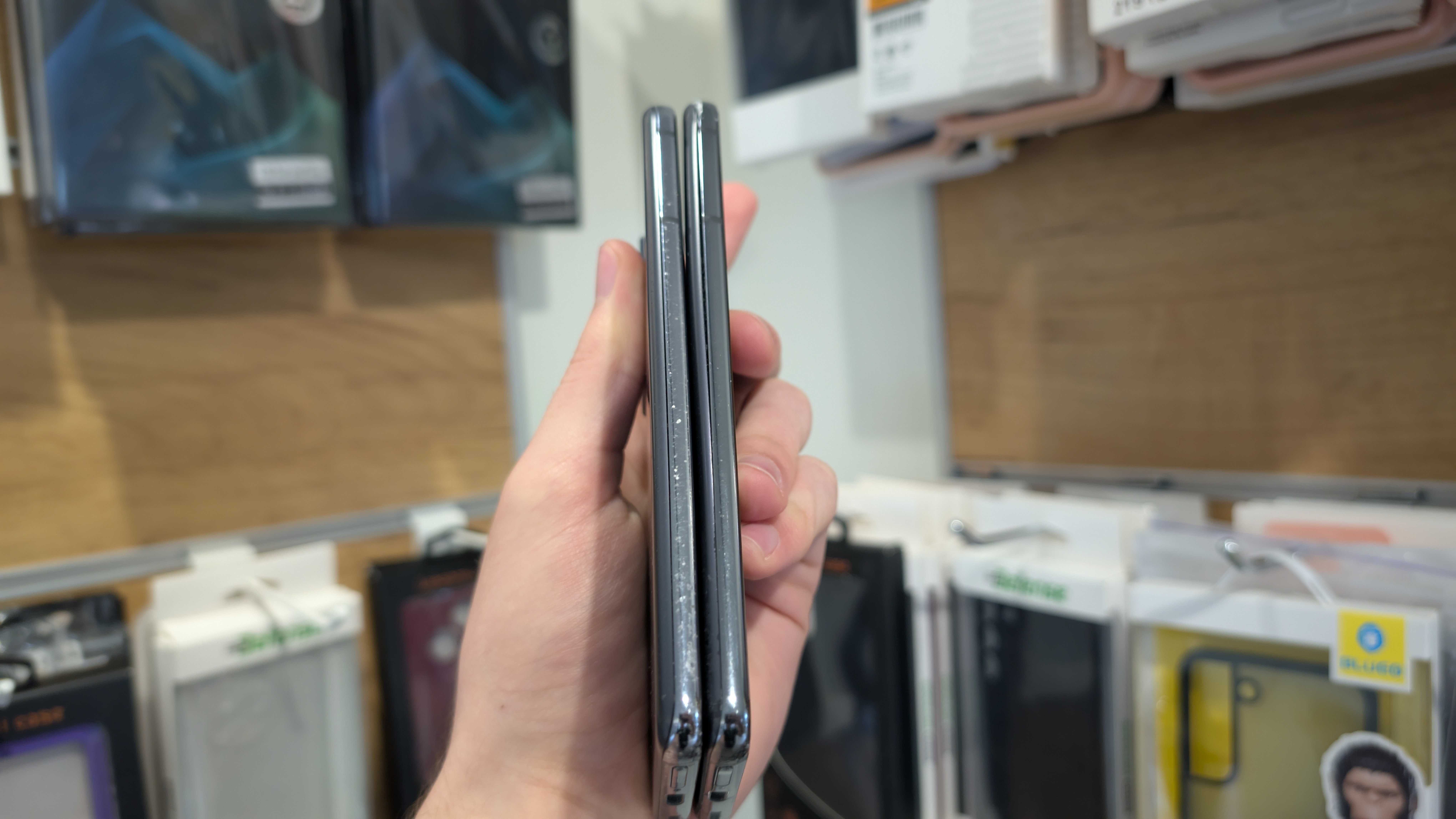 Магазин Samsung Galaxy S21 8/128GB Phantom Gray/Pink/Violet Гарантія