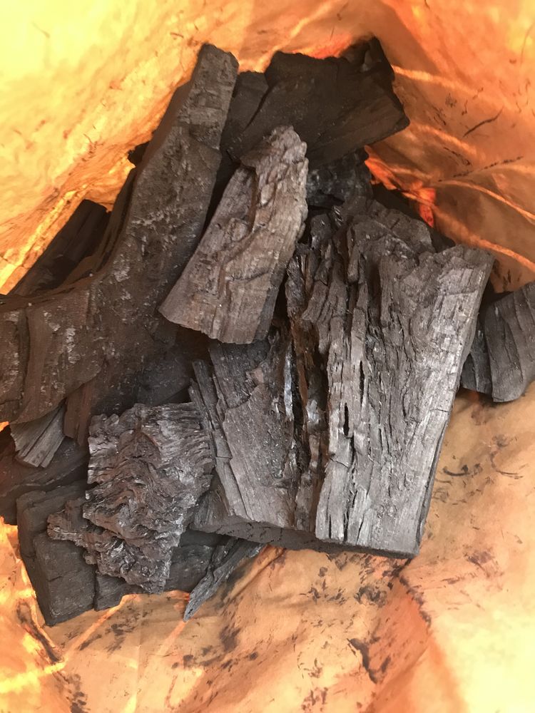 Деревне вугілля грабове