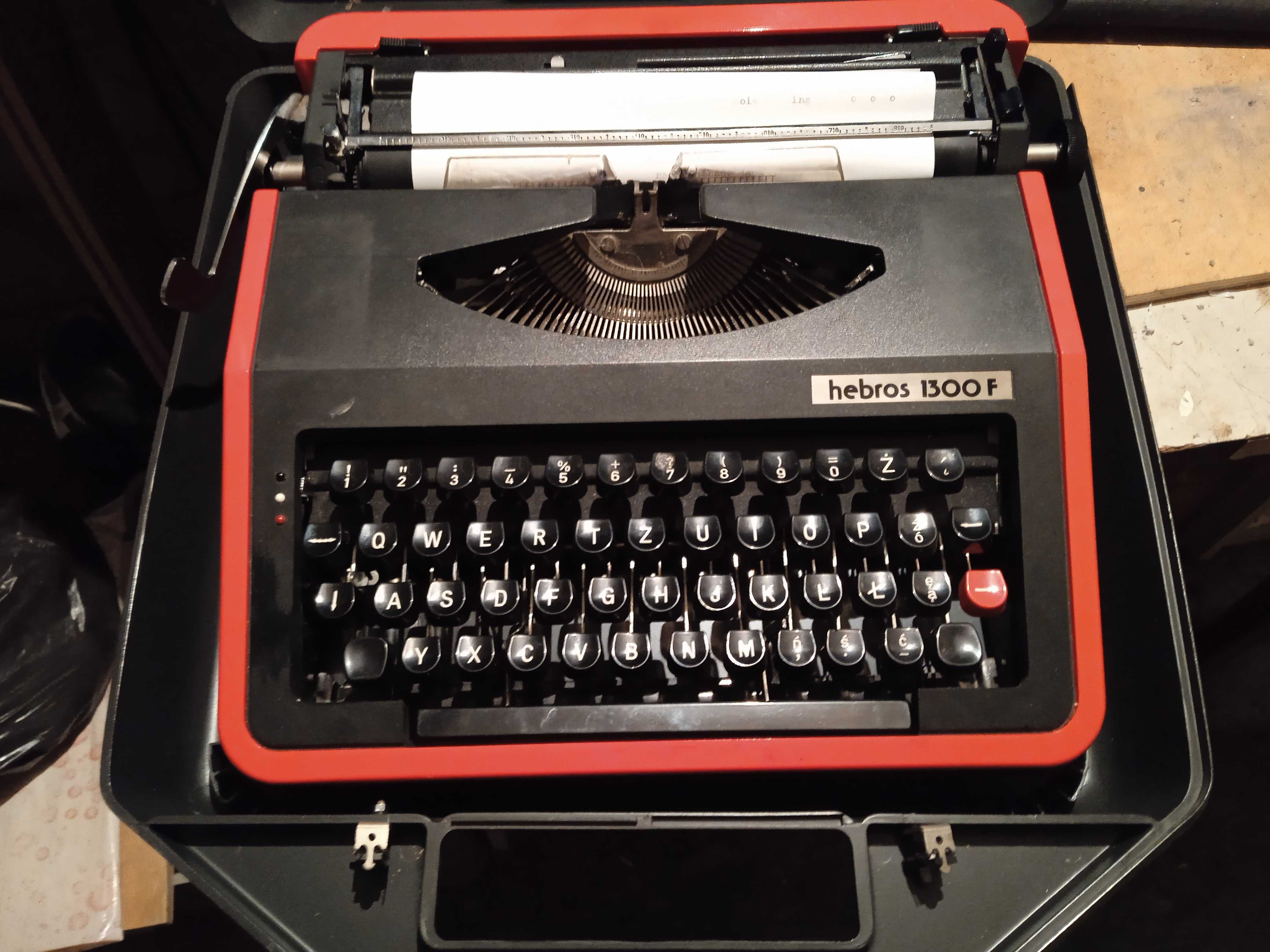 maszyna do pisania Hebros 1300 f