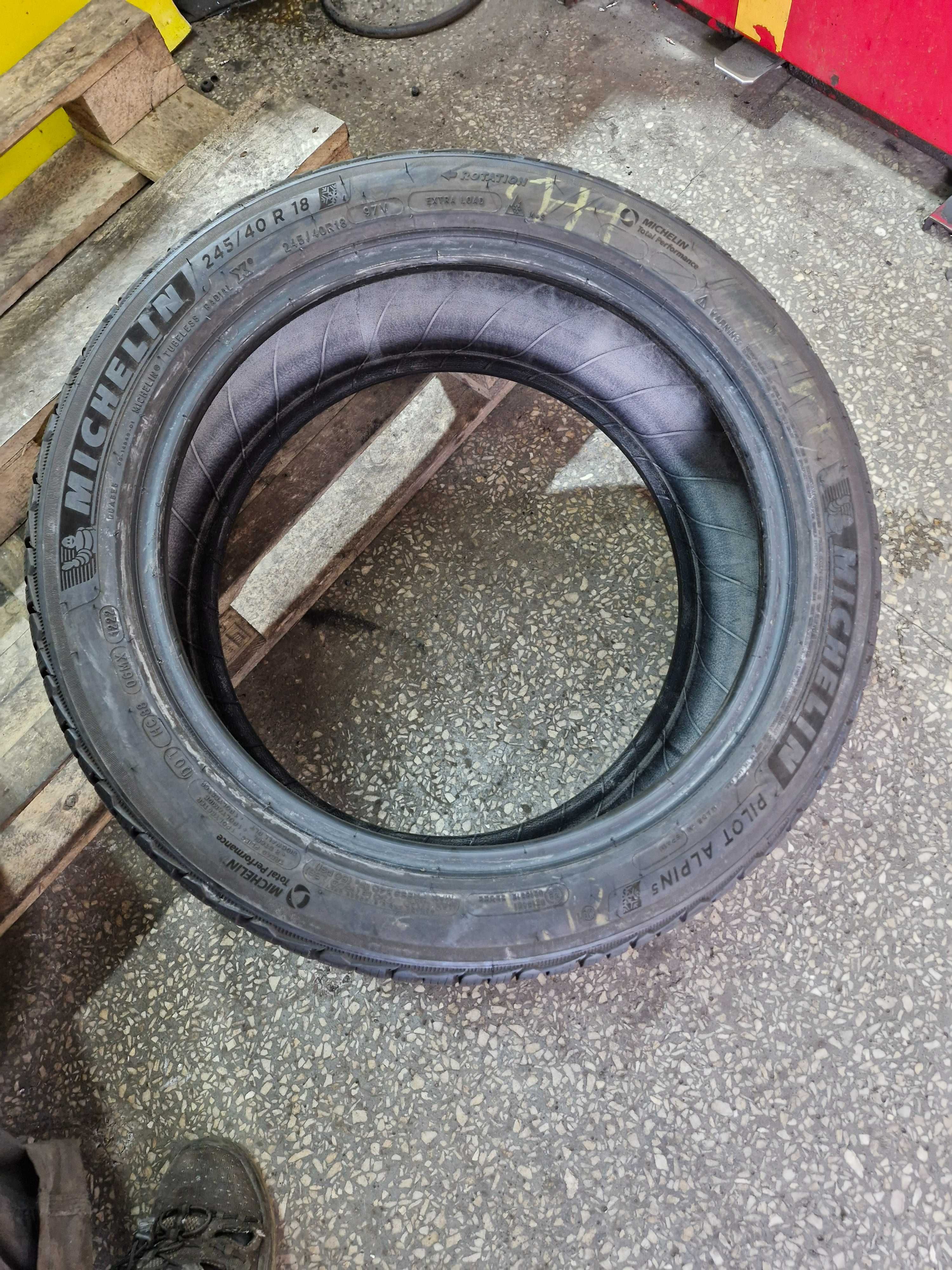 Opony Zimowe 245/40R18 Michelin Pilot Alpin 5 2sztuki Montaż
