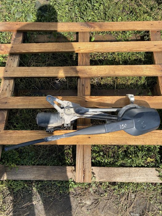 Механізм двірників | моторчик двірників з трапецією Mercedes 190 w201