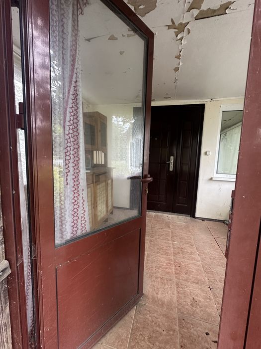 Седнів Центр будинок 80 м кв зі всіма комунікаціями 15 сот