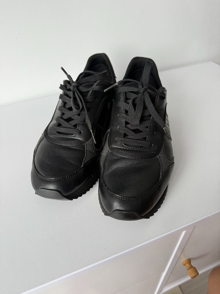 Чоловічі кросівки Armani