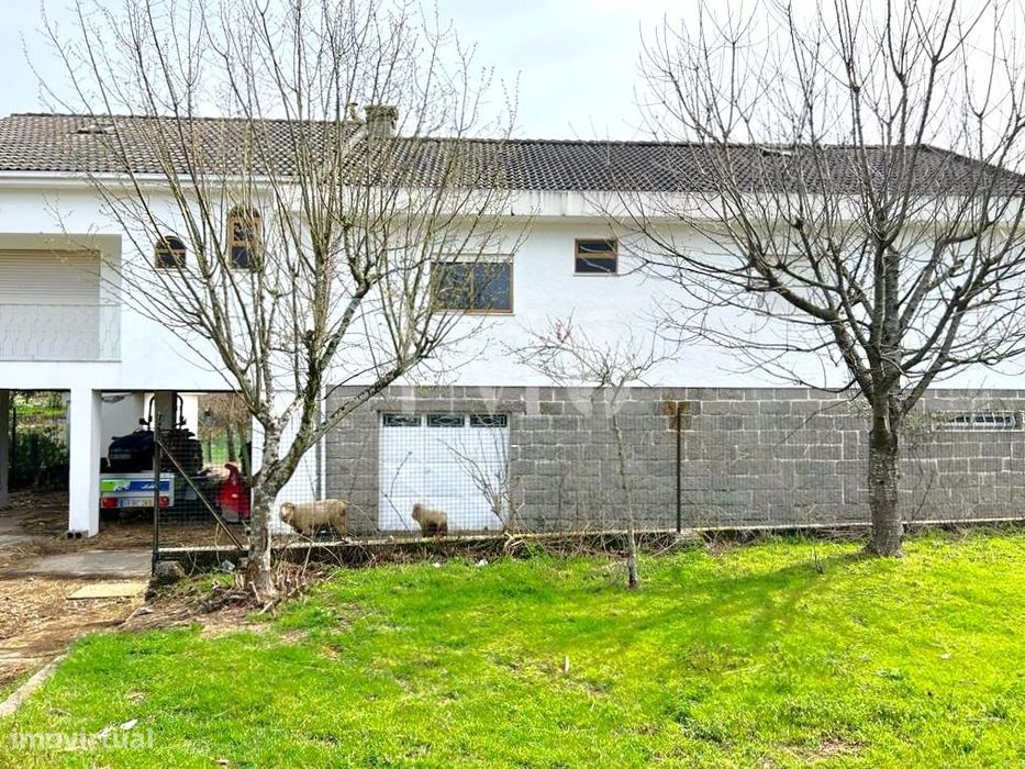 Moradia Individual, T6 - Gemieira - Ponte de Lima