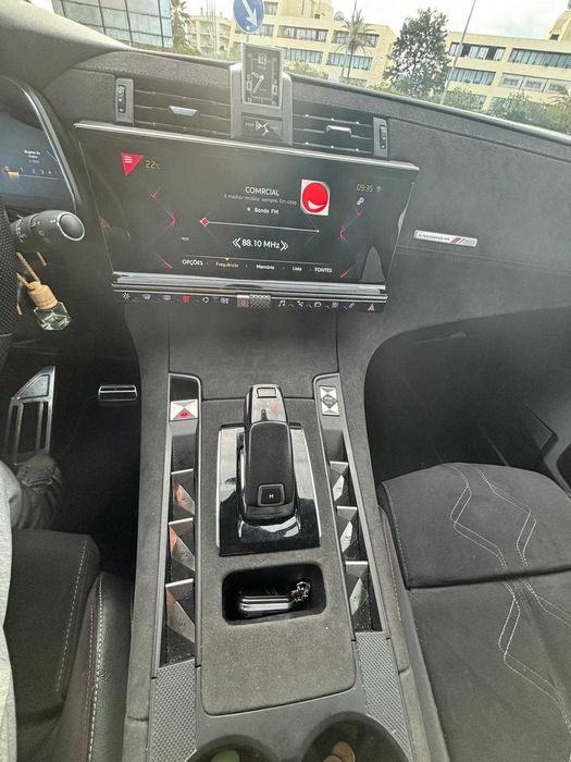 DS7 Crossback Performance line