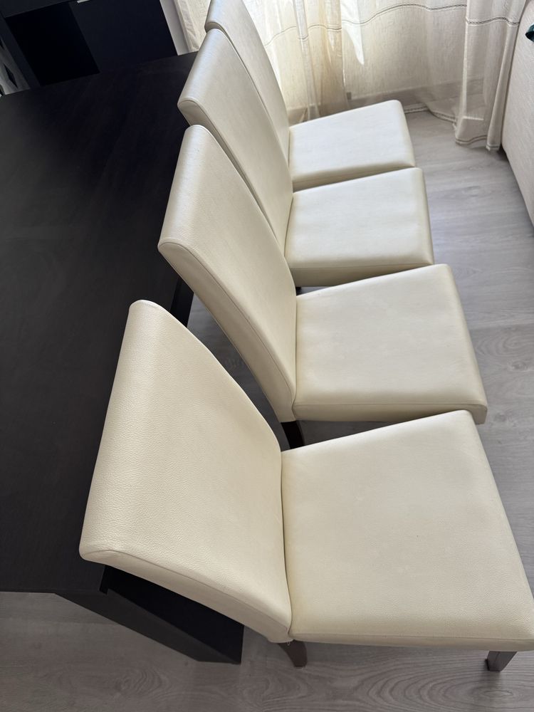 4 Cadeiras de sala jantar