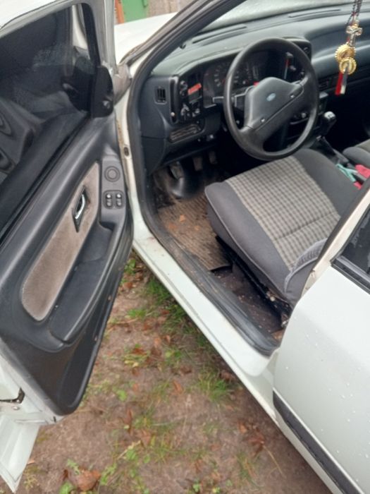 Форд скорпіо газ/бензин