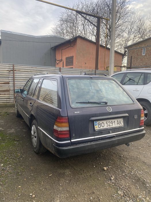 Продам Мерседес 124