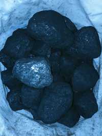 Orzech to jeden z grubych, popularnych w Polsce, sortymentów węgla