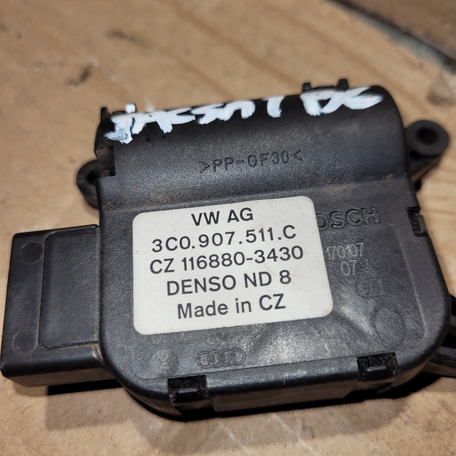 Silniczek klap nagrzewnicy vw passat b6 2006r
