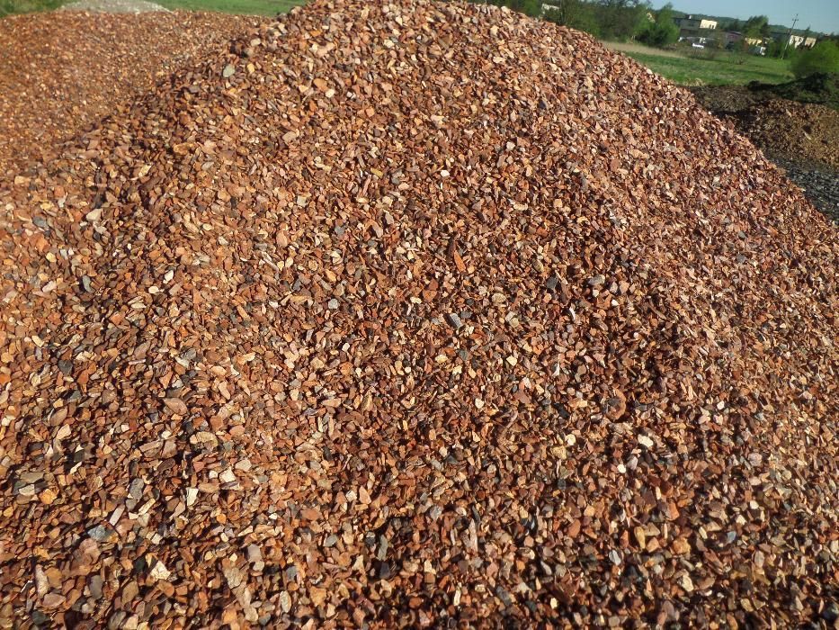 Kamień GRYS Łupek Czerwony Kliniec tłuczeń pod kostkę i utwardzenia