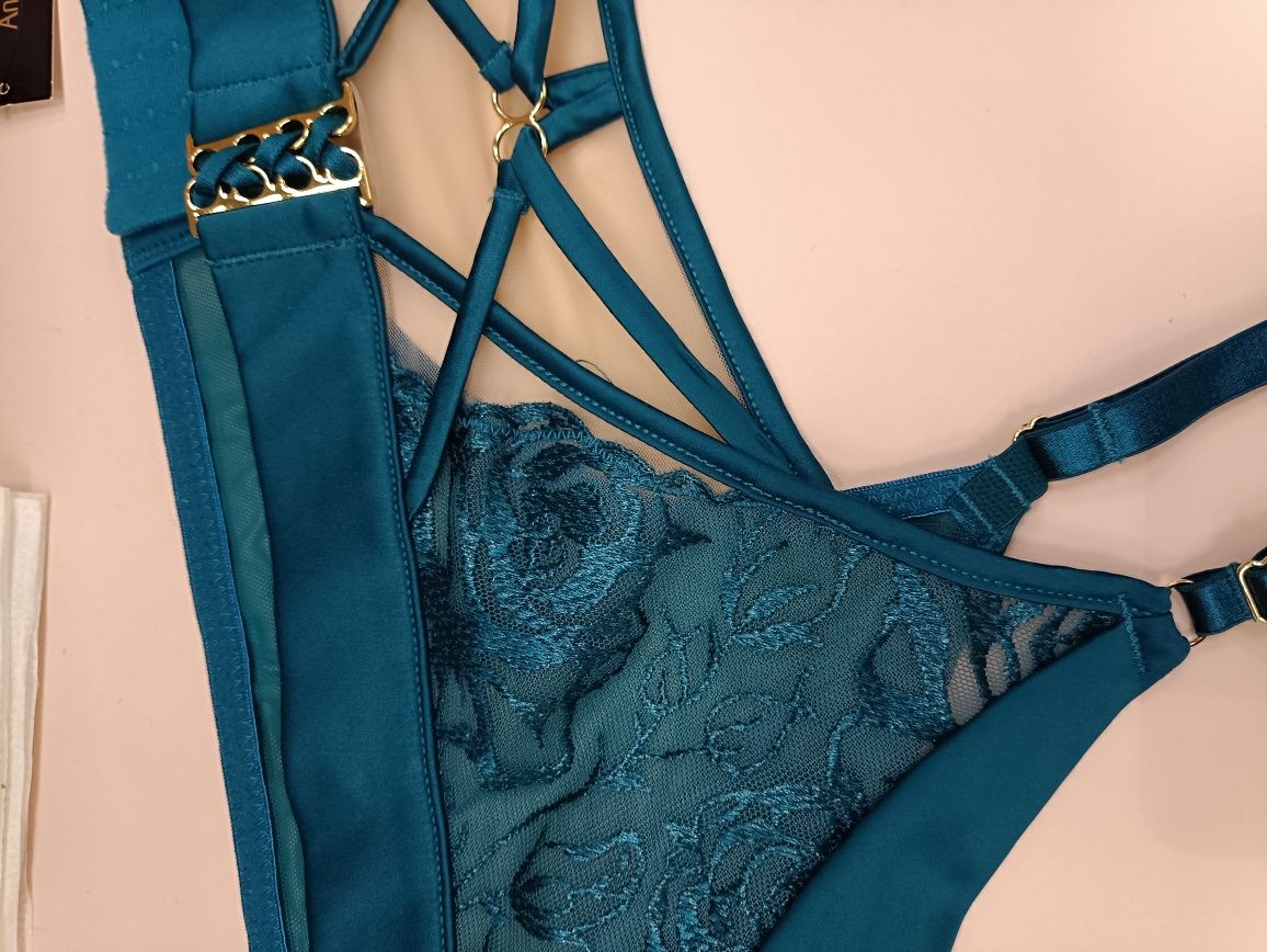 Ann Summers,новий пояс для панчіх р.хл