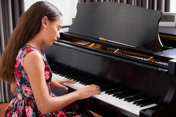 Nauka gry - lekcje: śpiew, skrzypce, pianino, gitara, keyboard, trąbka