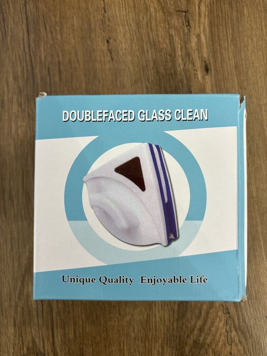 Obustronna magnetyczna ściągaczka do szyb