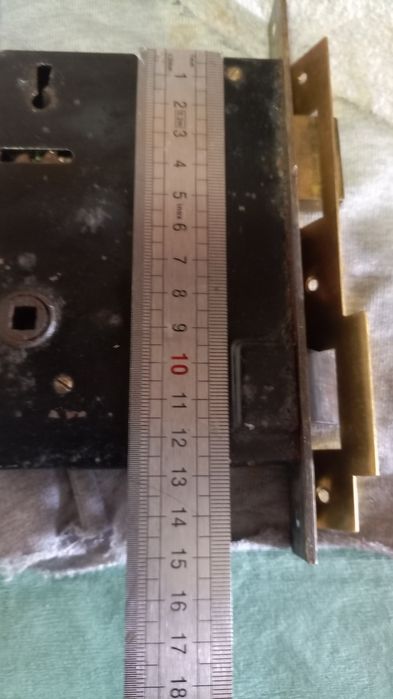 Fechadura de porta de interior