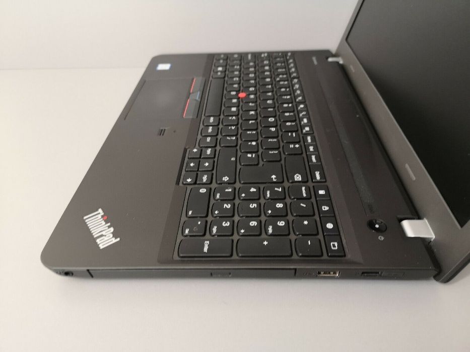 Lenovo E560 [i7-6500u - 8GB - 500 GB]
