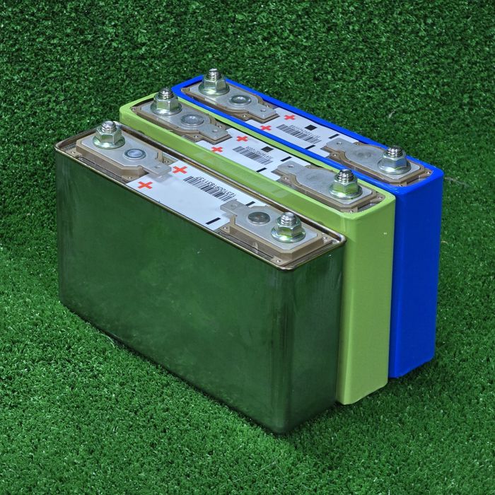 Yuasa 3.7V 50Ah li-ion литий ион Япония