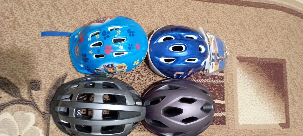 Продам велосипедний шолом