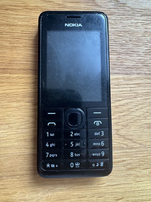 Telefon komorkowy Nokia 301 Black