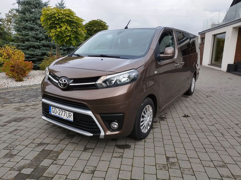 Toyota Proace Verso Ładna z Polskiego Salonu TOYOTA Proacy Verso long ,Faktura Vat 23%