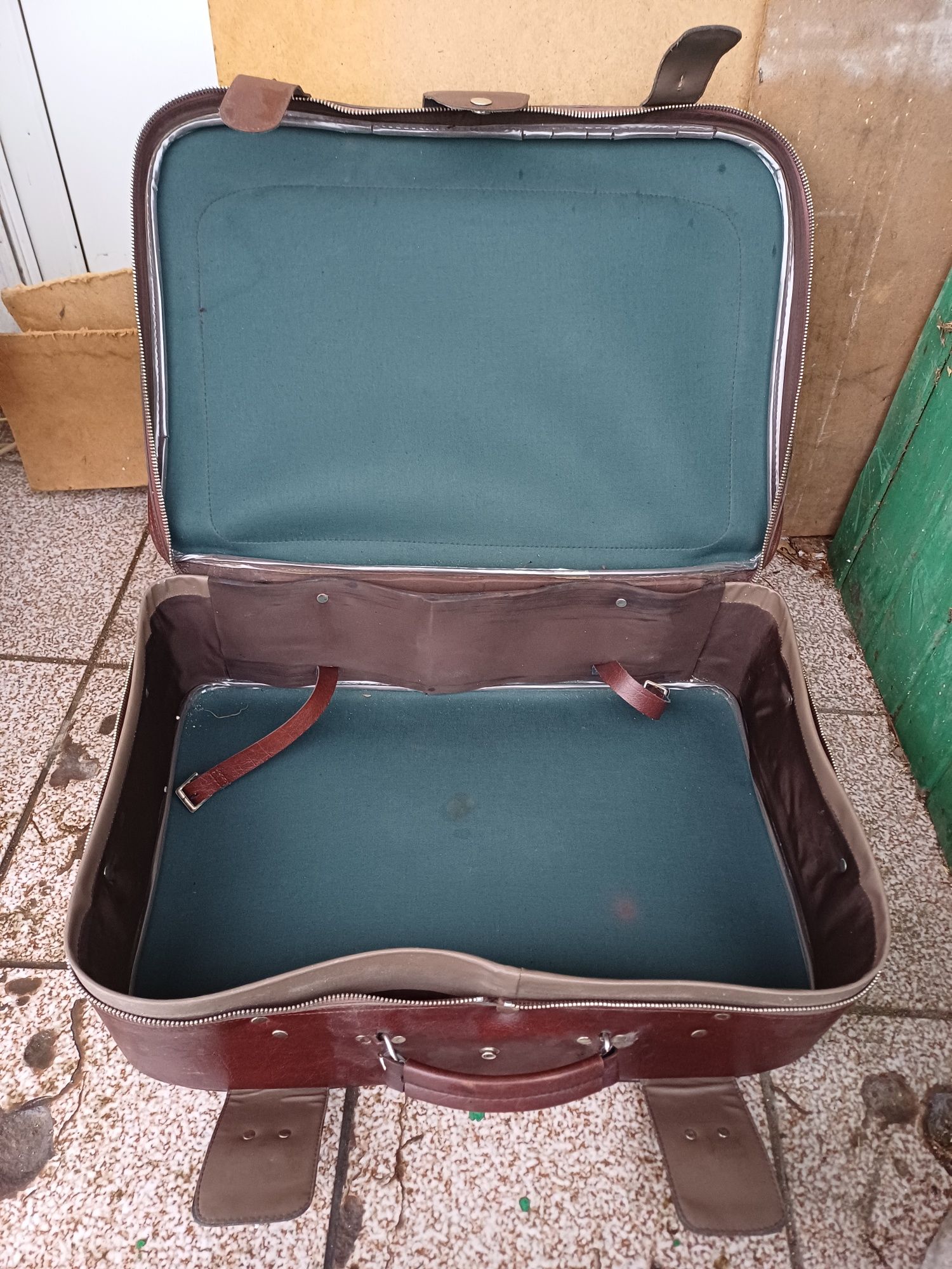 Walizki stare skórzane antyk kufer pojemnik