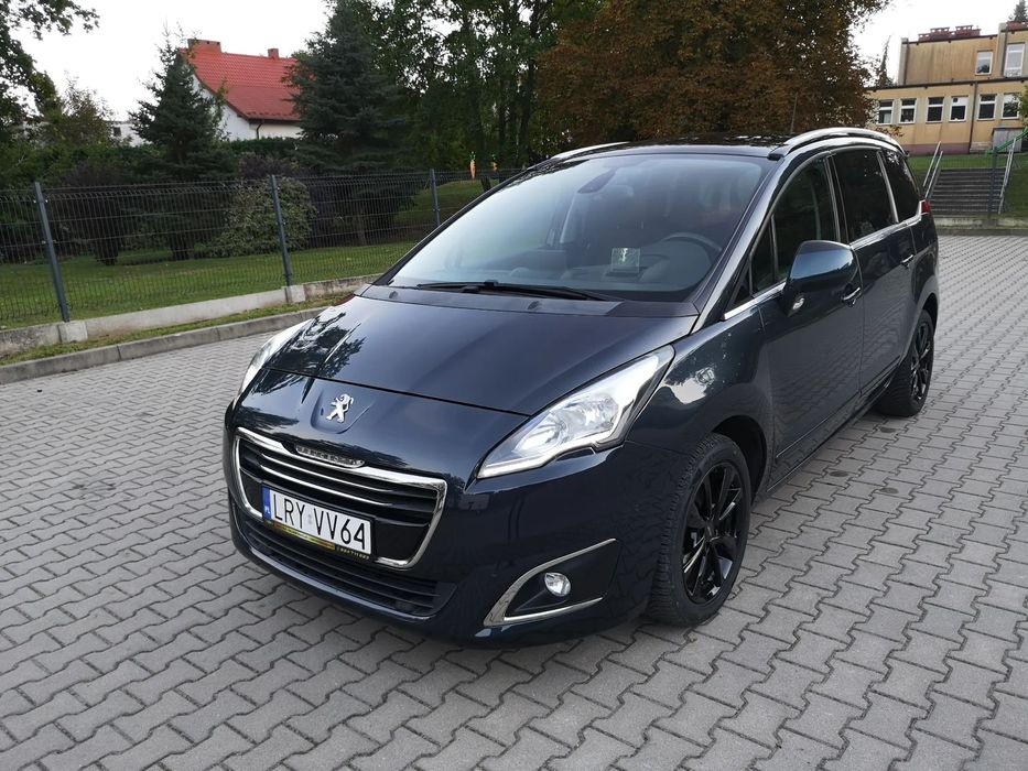 Peugeot 5008 LIFT 7 osobowy, bezwypadkowy, serwisowany nowe opony, Panorama Tempoma