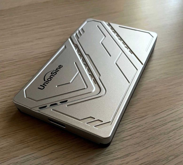 Dysk zewnętrzny SSD 2TB 2,5" USB 3.0 + etui