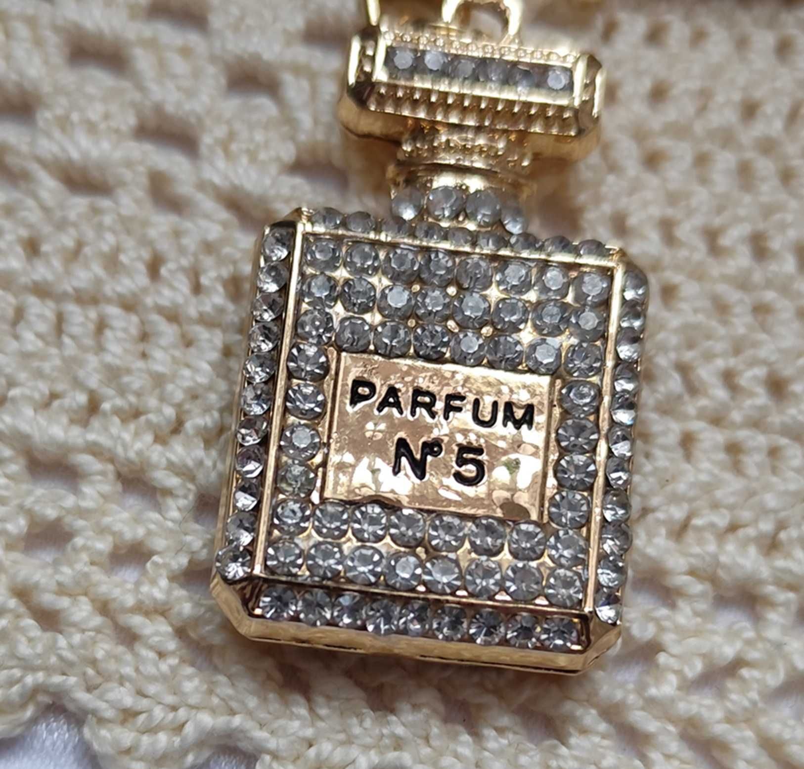 Zjawiskowy w cyrkoniach No5 perfumy chanel  brelok złoty zawieszka