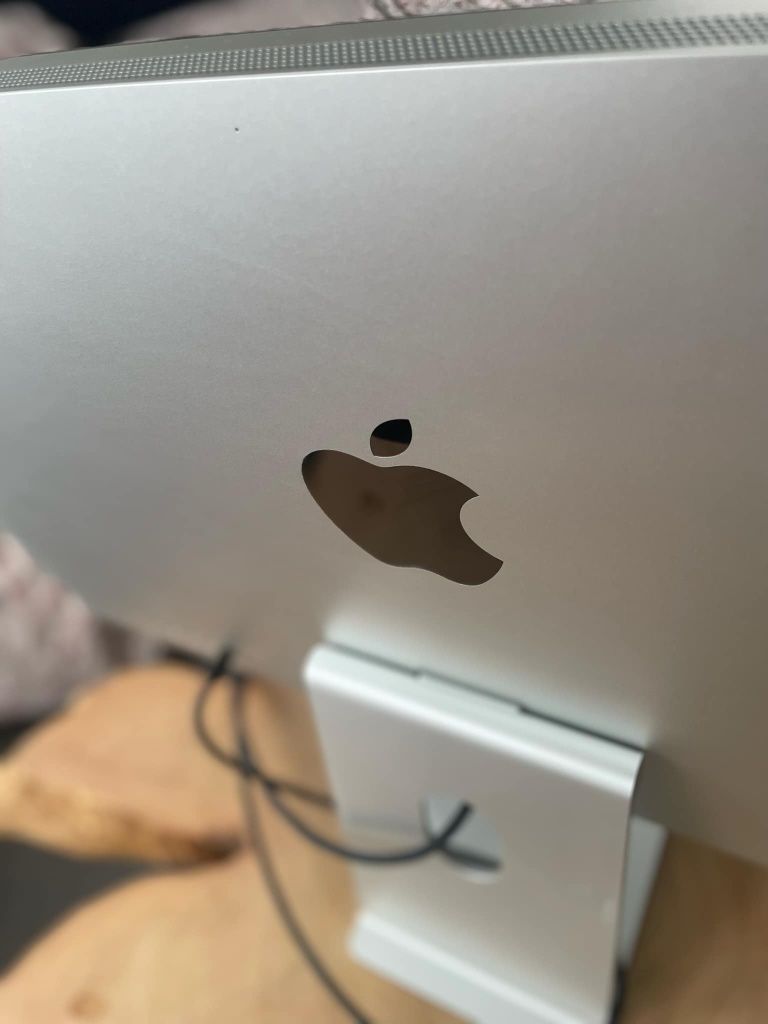 Monitor Apple Studio Display 27 CALI - FAKTURA